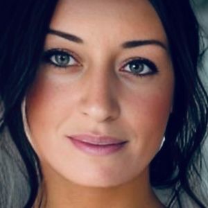 Meet your Posher, Emilie